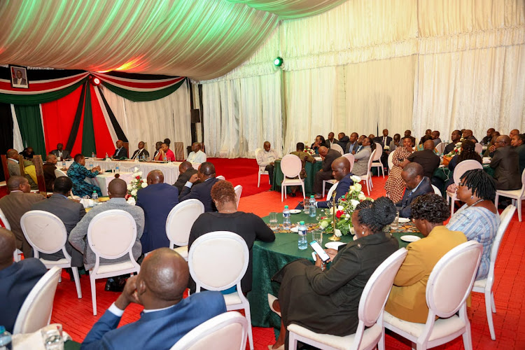 Leaders from Kisii during a dinner at Kisii State House Lodge on March 23, 2023