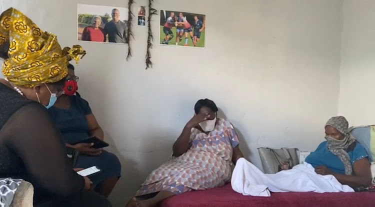 A KwaZulu-Natal provincial government delegation visited the grieving family of slain former rugby player Lindani Myeni, who died in Hawaii last week.