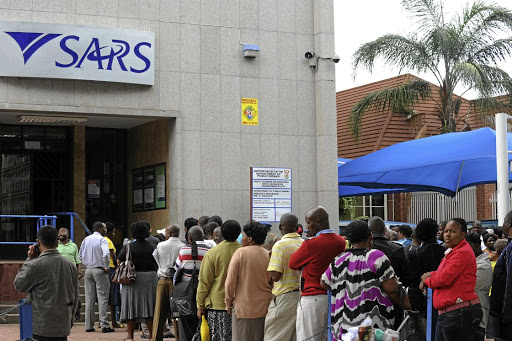 SARS offices around the country are expected to be busy this week as the deadline for 2019 tax returns approaches. /Elijar Mushiana.