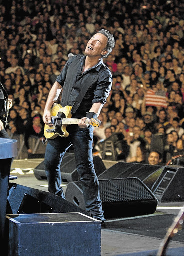 Bruce Springsteen and the E-Street Band will play four shows in South Africa in 2014.