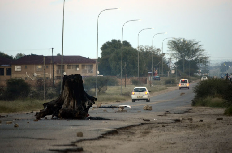 Violent protests erupted on the streets of Mahikeng on 19 April 2018 as residents demanded for the resignation of Premier Supra Mahumapelo.