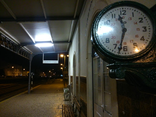São Martinho do Porto Train Station
