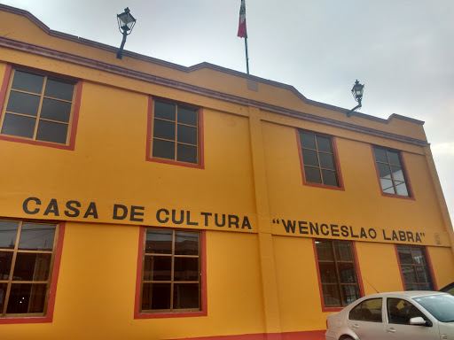 Casa De Cultura Wenceslao Labra