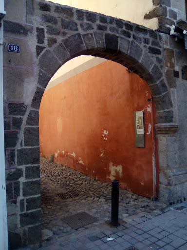 Porte De La Rue Philibert