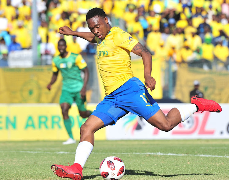 Mamelodi Sundowns forward Sibusiso Vilakazi takes a shot at goal during the MTN8 quarter inal match against Lamontville Golden Arrows at Lucas Moripe Stadium, Pretoria on August 11 2018.
