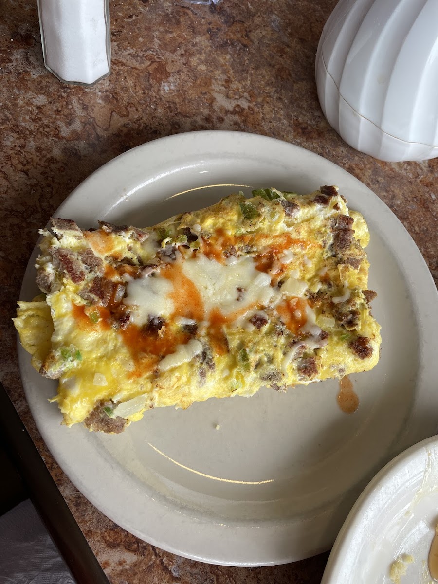 Philly cheesesteak omelette (added hot sauce)