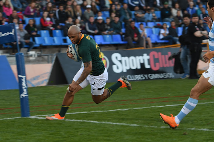 The Emirates Lions centre Lionel Mapoe scores a try for South Africa during the Rugby Championship match between the Springboks and Argentina at Malvinas Argentinas Stadium, Mendoza on August 25 2018.