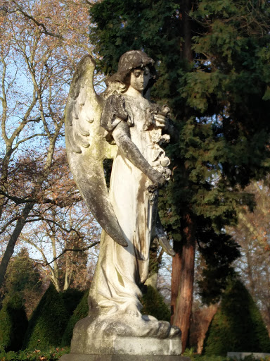 Engel-Statue
