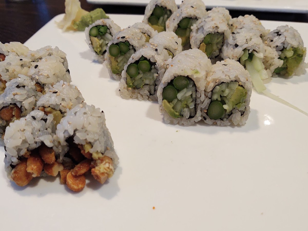 Umami in Bellevue, NE. Small rolls, no gf sauces, all fell apart when picked up with chopsticks, poorly rolled and very bland.