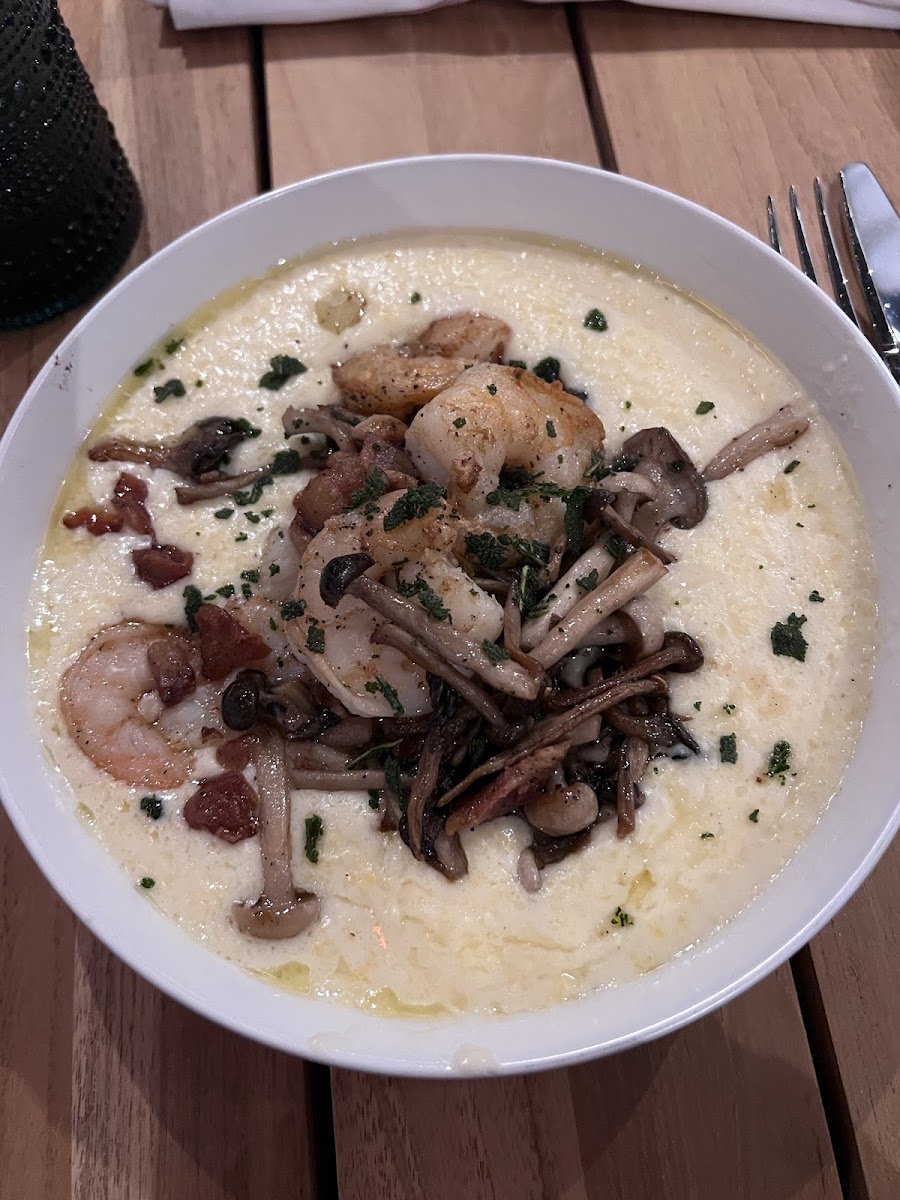 Shrimp and grits