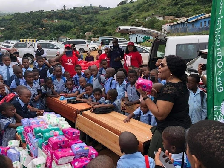 Minister Nomvula Mokonyane’s distribution of sanitary pads was a noble gesture, says the writer, noting that many girls from poor families miss school because their parents cannot afford to buy pads.