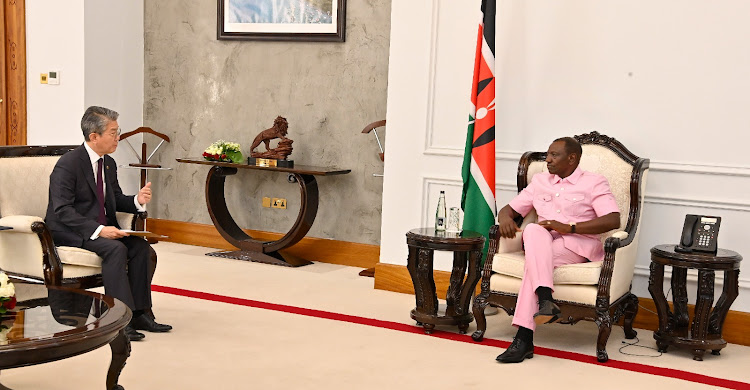 South Korea's Special Presidential Envoy and 1st Vice Minister for Foreign Affairs Hong Kyum Kim holds a conversation with President William Ruto at State House on April 16, 2024.