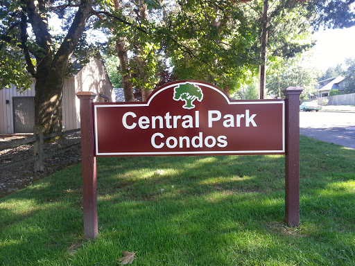 Central Park Sign