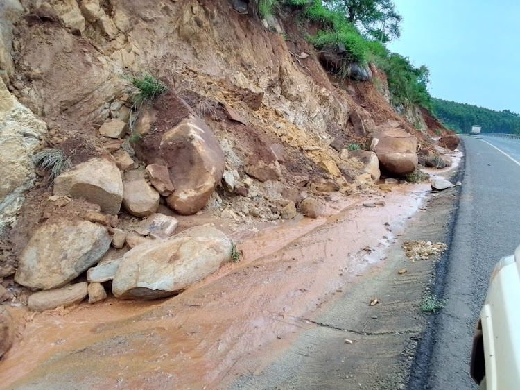 Debris along Kenol - Sagana (A2) road at Mugetho area which has led to closure of the road.