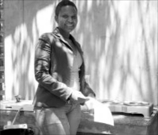 GOOD ALTERNATIVE: Dorah Lebelo, director of the Greenhouse Project, with some of the bio-fuel cookers.Inset: A parabolic solar cooker at the Greenhouse Project, which sells for R1800. Pic. Siyabonga Africa. 07/02/08. © Sowetan.