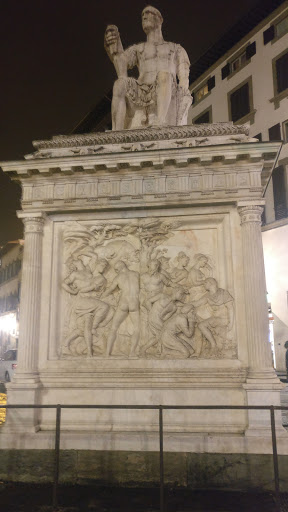 Monumento a Leon Battista Alberti
