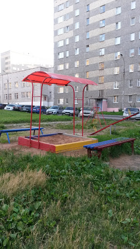 Детская площадка на Заречном Шоссе