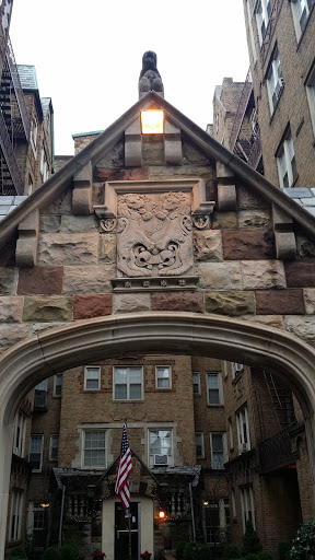 Lion Crest Archway