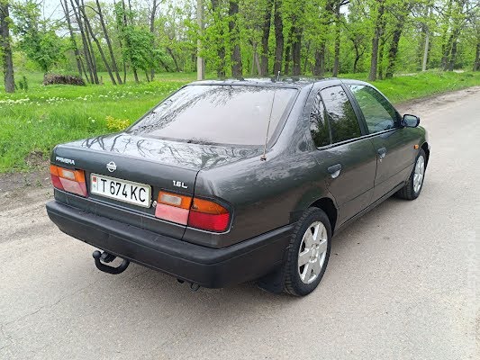 продам авто Nissan Primera Primera (P10) фото 4