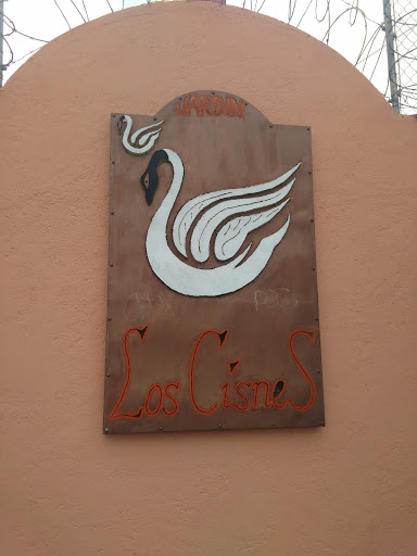Placa Del Jardín De Los Cisnes