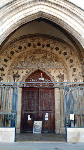 Porte De La Cathedrale St Benigne