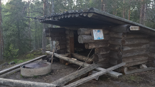Public Lean-to-shelter And Resting Place Of Mustalampi