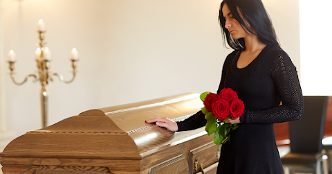 Recurso que retrata morte e um funeral