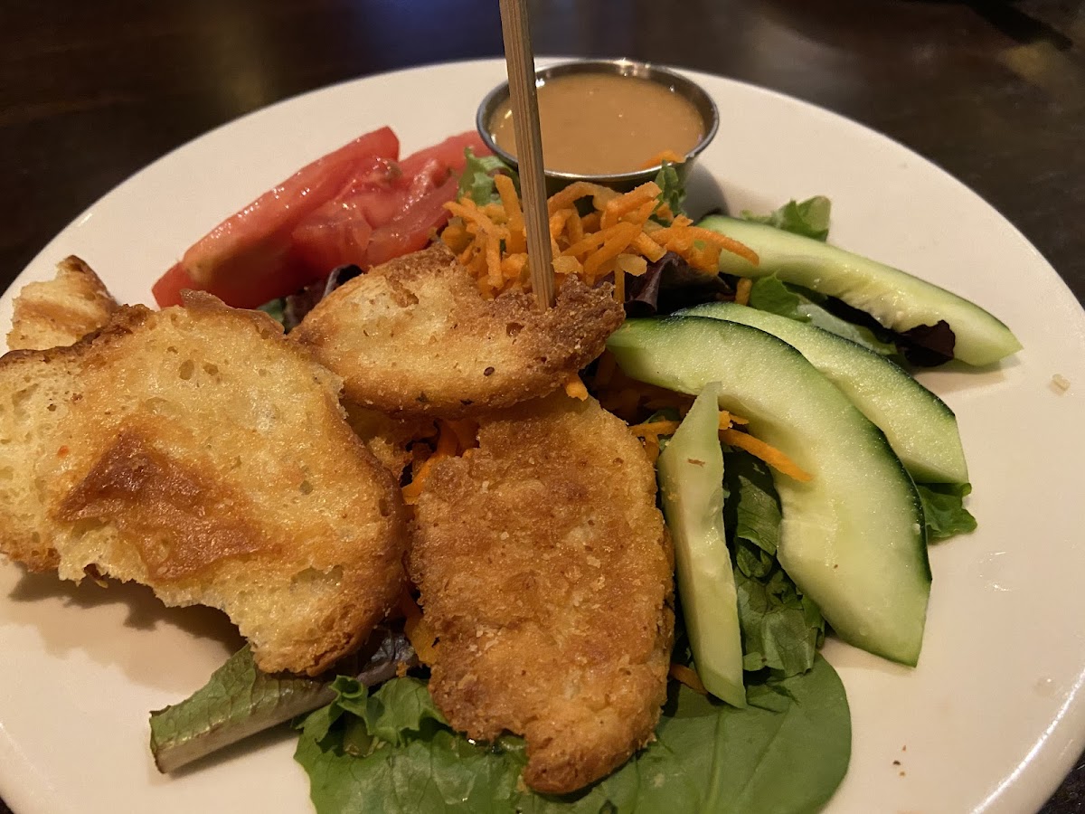 Salad with GF croutons