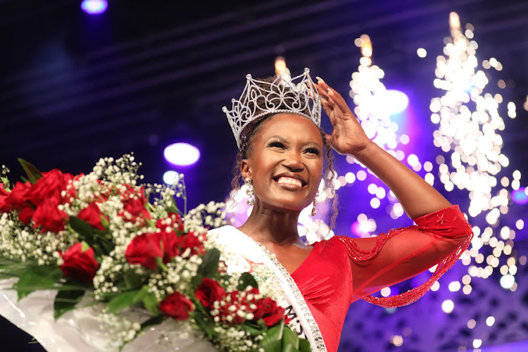Tsakane Sono crowned as the new Miss Soweto.