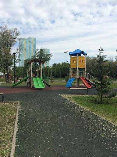 Детская Площадка В Парке