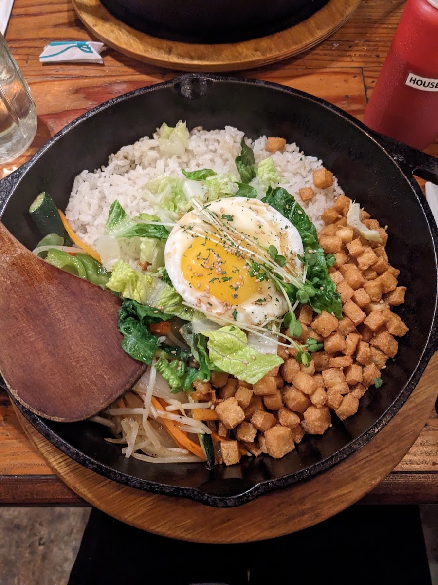 Bibimbap with fried tofu, gf sauce on the side