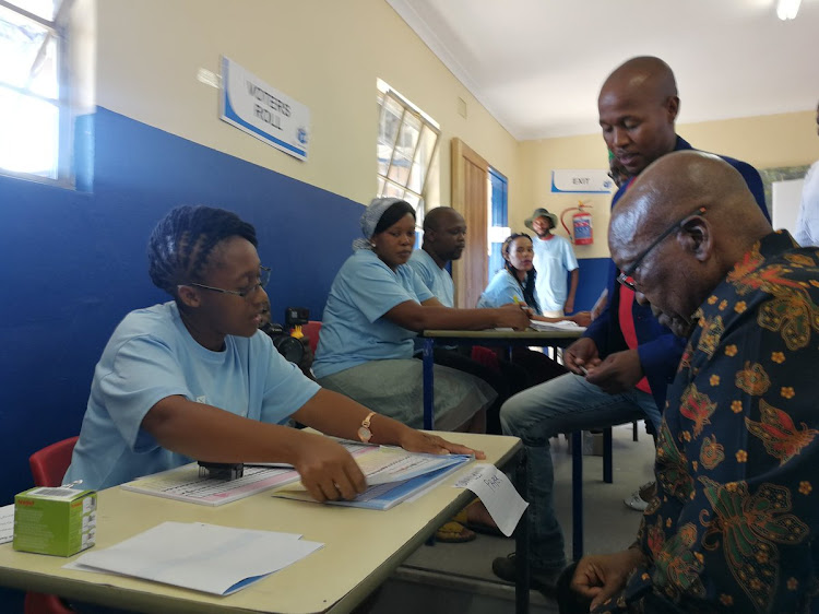 Former president Jacob Zuma casts his vote at Ntolwane Primary School on Wednesday.