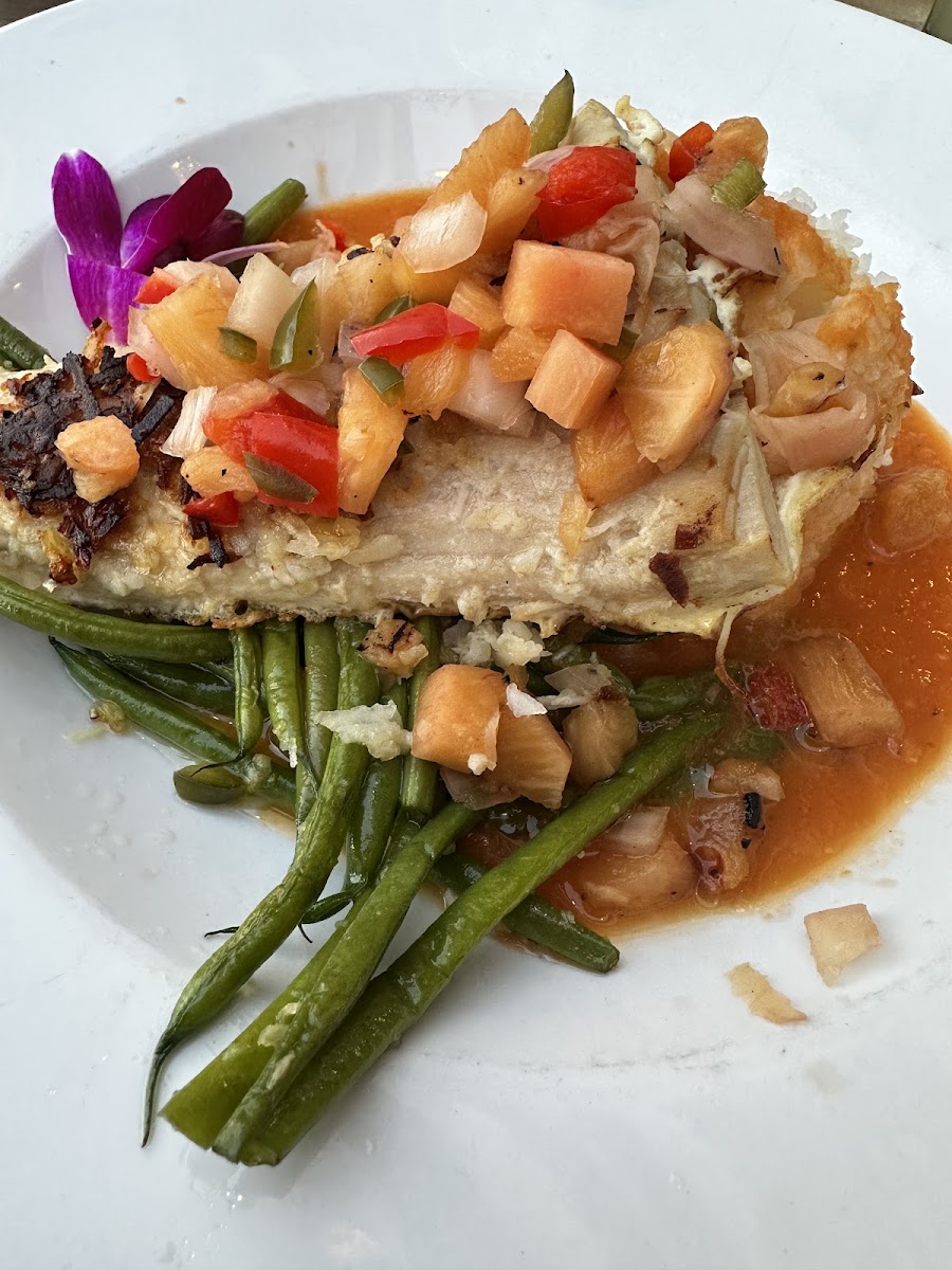 Macadamia crusted fish