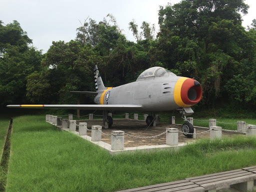 F-86F軍刀機