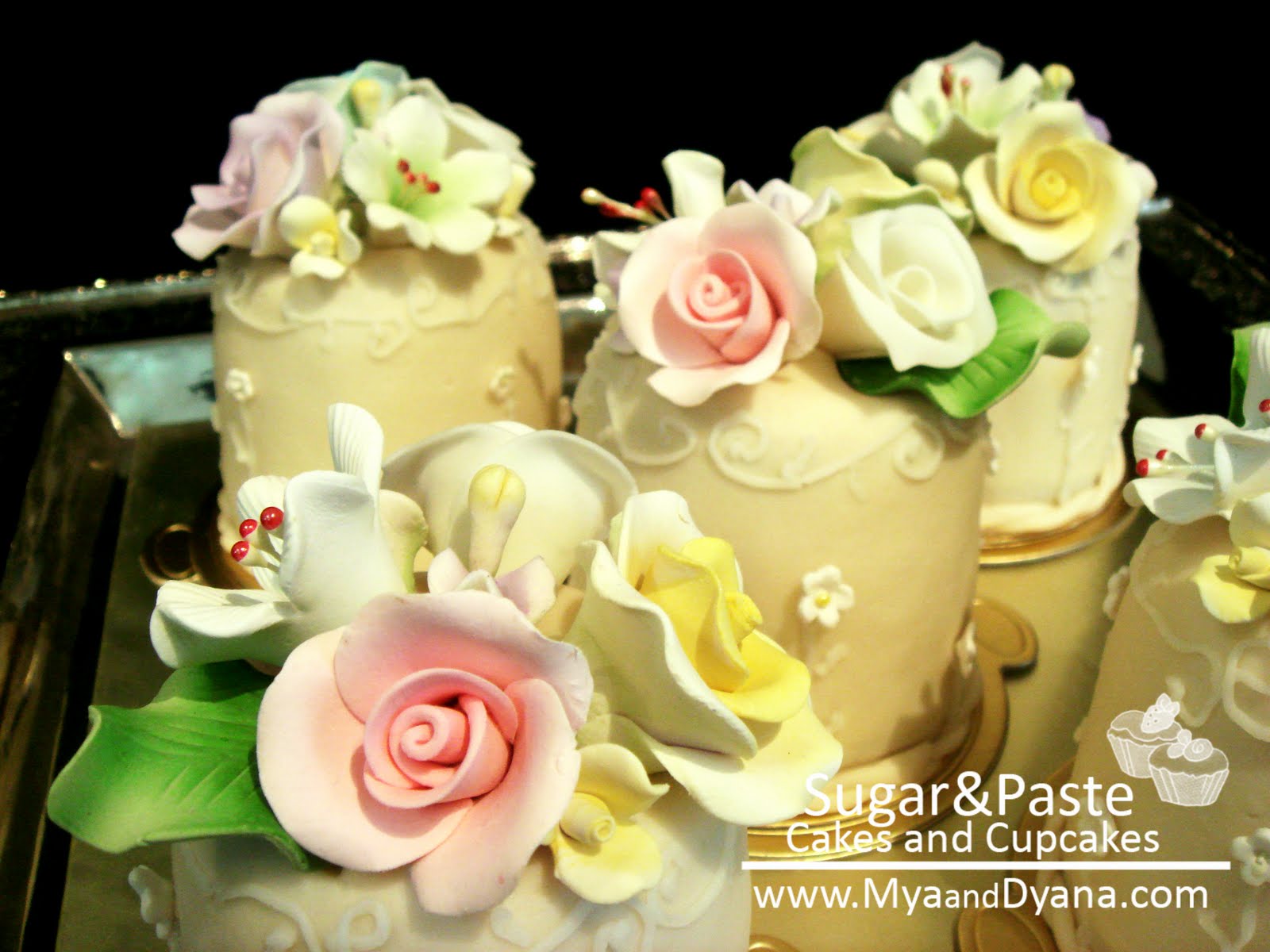 mini wedding cakes mini wedding cakes