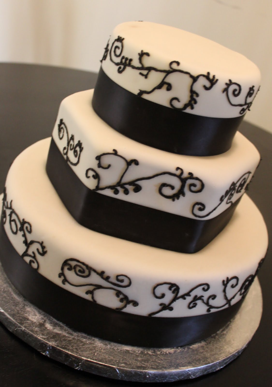 black and white wedding cake