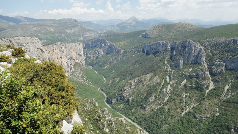 http://lh3.googleusercontent.com/_890NILIacVs/Tdz-nhG4cWI/AAAAAAAAIzU/l0pxCrohoWQ/s800/Gorges%20du%20Verdon%20%2838%29.JPG