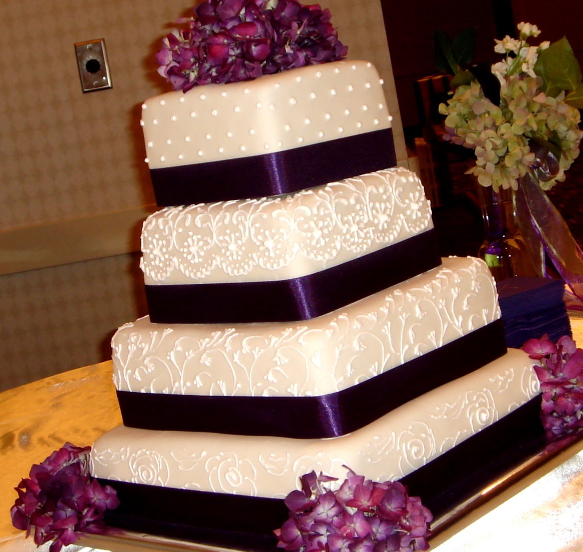 Hundreds of great wedding cake