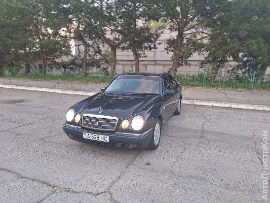 продам авто Mercedes E 200 E-klasse (W210) фото 1