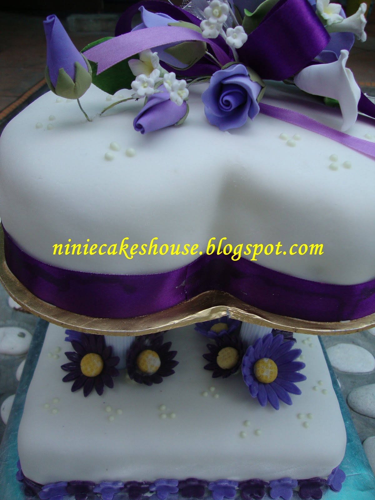 2 tier Wedding Cakes - Purple