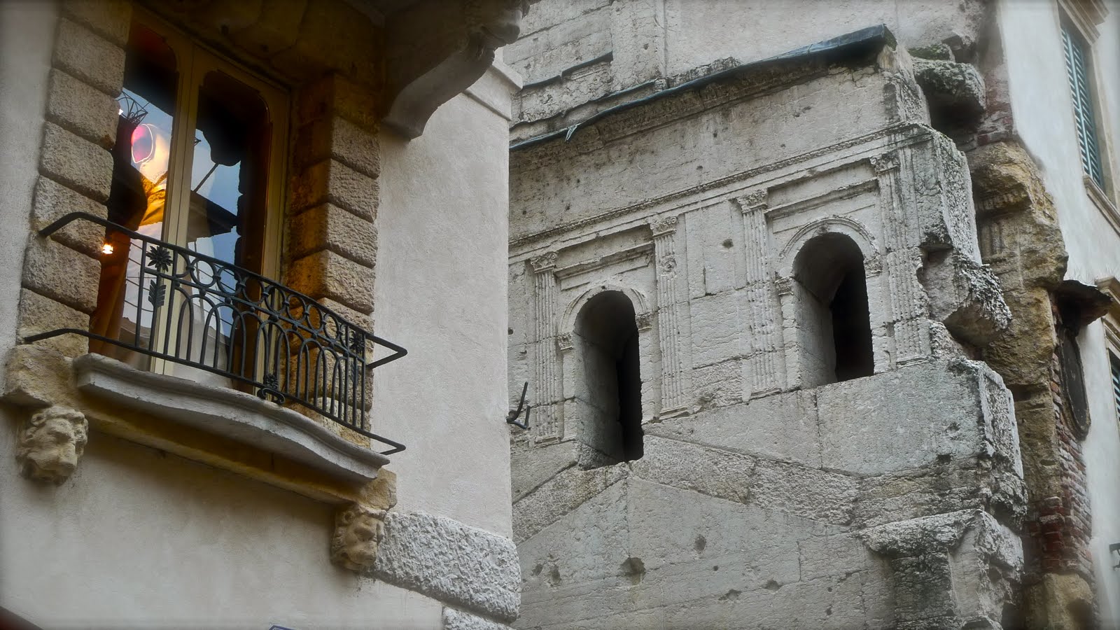 Wedding dress and roman portal