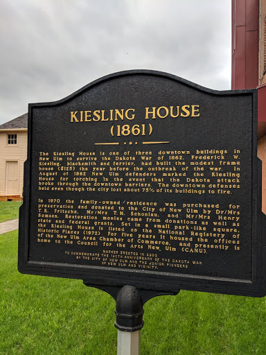 @readtheplaque Kiesling House. New Ulm, MN #readtheplaque https://t.co/eWI2aAdW23 TweetSubmitted by @robblerouser