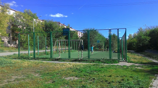 Футбольное поле возле акимата