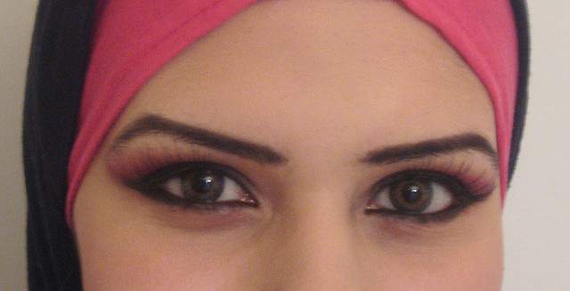 Muted Arabic Eye Makeup
