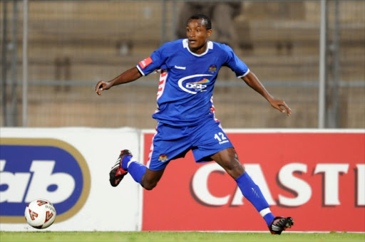 Former Orlando Pirates and SuperSport United striker, Fikru Tefera, is expected to sign a short deal with Premier Soccer League club Bidvest Wits before the transfer window closes on January 31, 2015. Photo by Lee Warren / Gallo Images