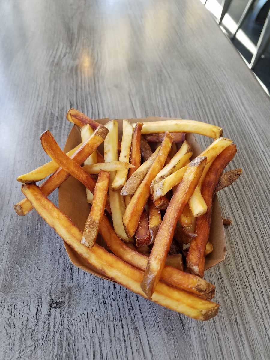 Gluten-Free Fries at Intentional Foods (IF Cafe & Market)