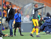Bernard Parker of Kaizer Chiefs reacts from the bench and Steve Komphela, coach of Kaizer Chiefs looks down during the Absa Premiership 2017/18 match against AmaZulu at FNB Stadium, Johannesburg on 17 March 2018.