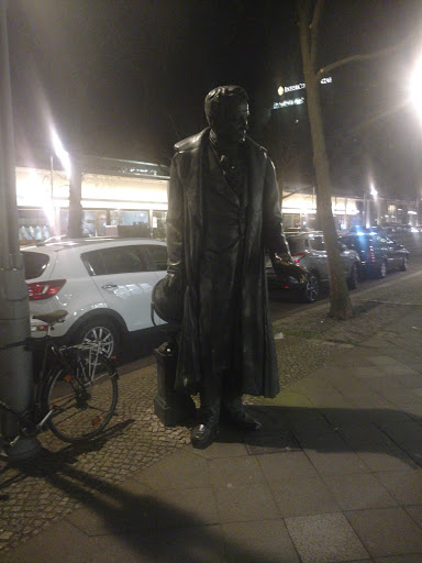 Alexander von Humboldt Statue