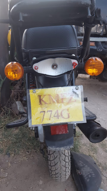 interchangeable number plate recovered after the police shootout at Pangani on March 18,2022