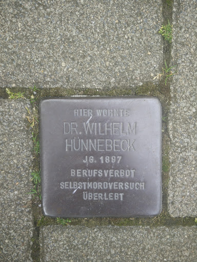 Stolperstein Dr. Wilhelm Hünnebeck